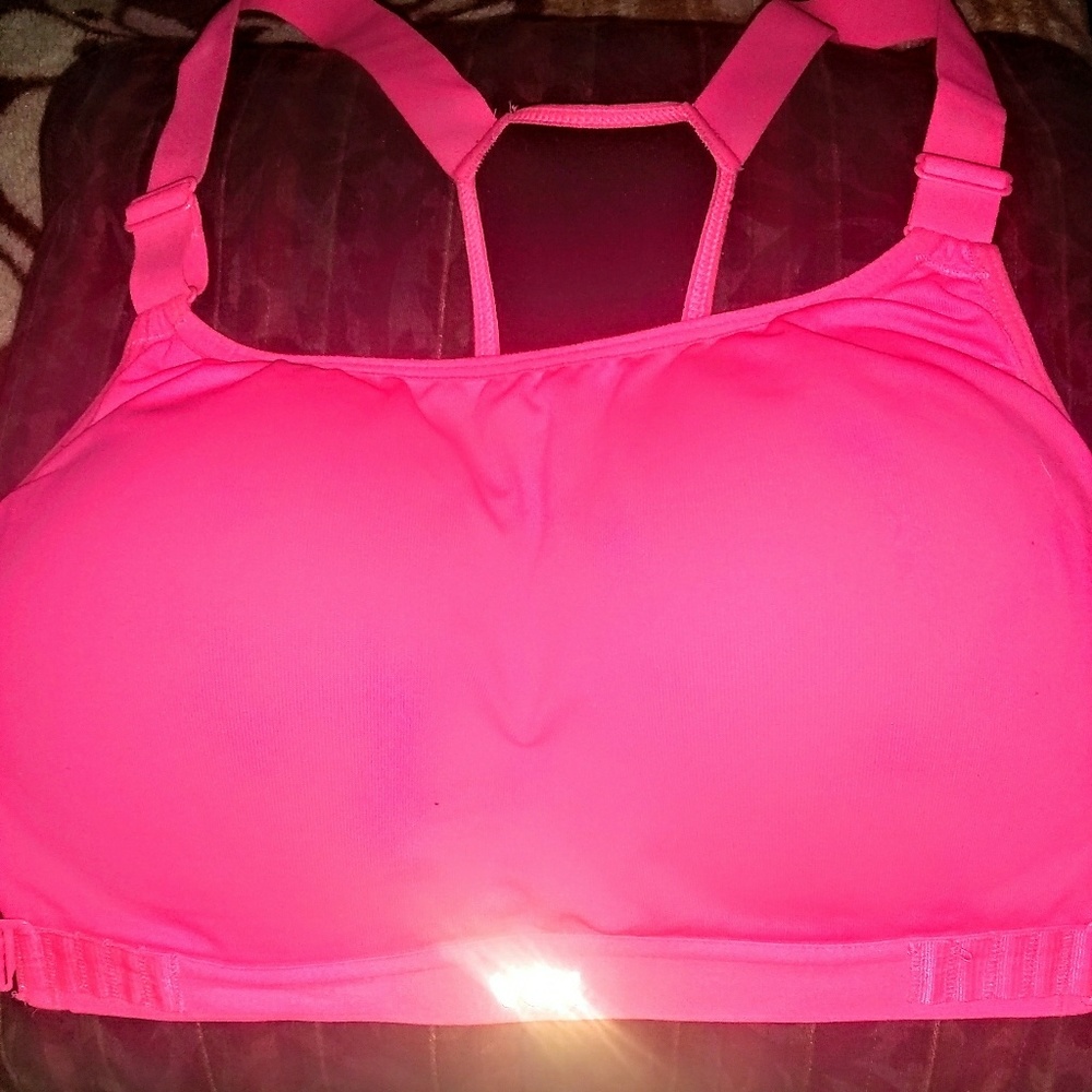 Victoria secret Sports ajustable straps HOLD
